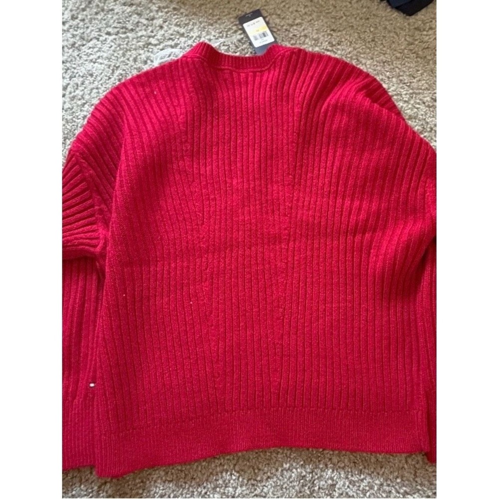 Tommy Hilfiger Red Cable-Knit Crewneck Sweater - Picture 2 of 2